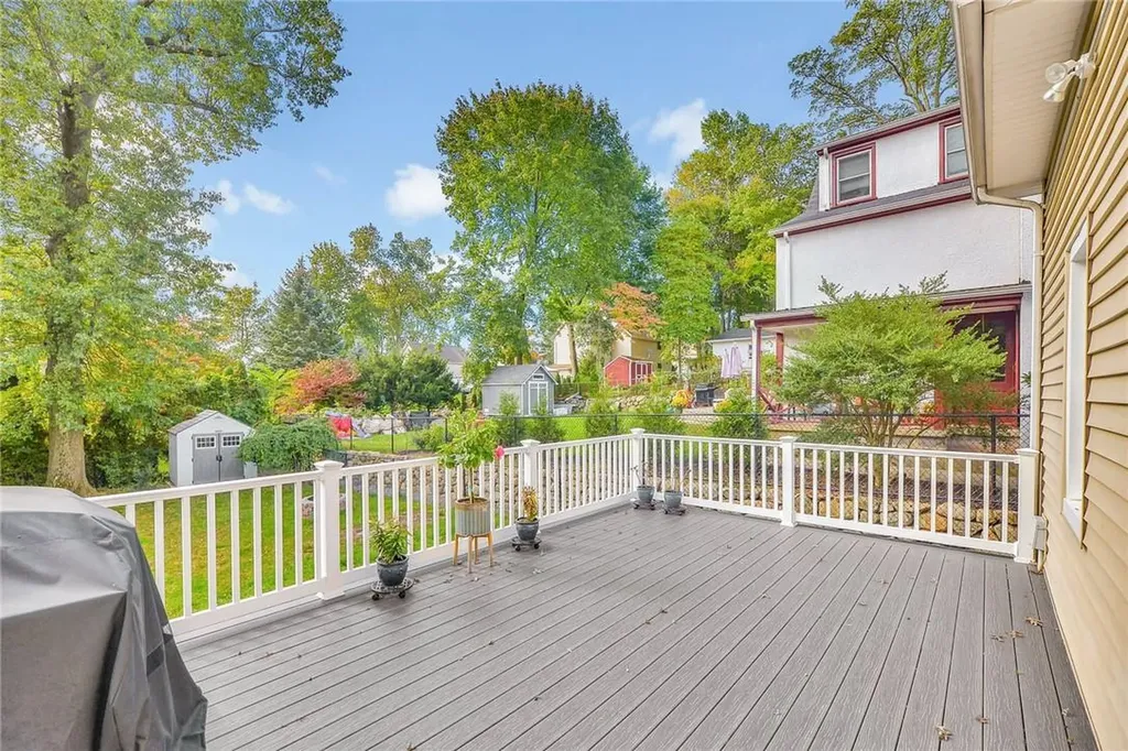 26 Hunt Avenue Pearl River NY 10965