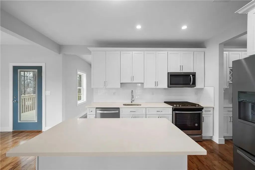 4 Knights Lane Warwick NY 10990