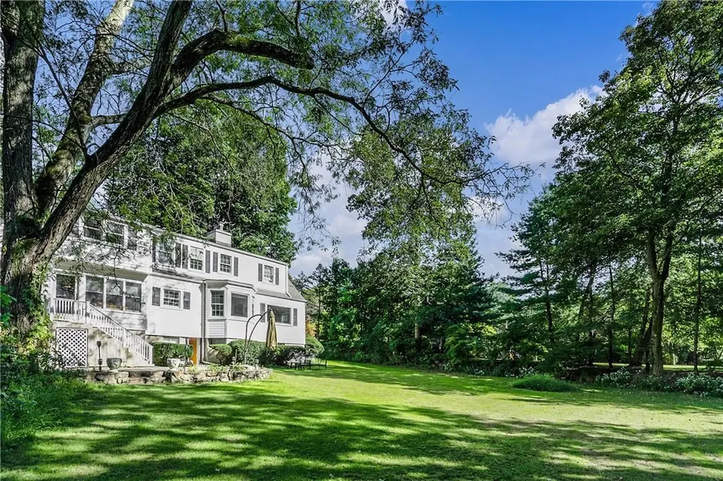 40 Taylor Road Valhalla NY 10595