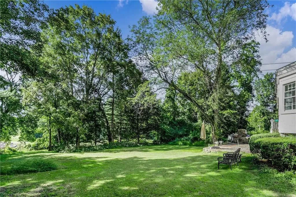40 Taylor Road Valhalla NY 10595