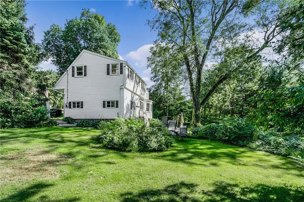 40 Taylor Road Valhalla NY 10595