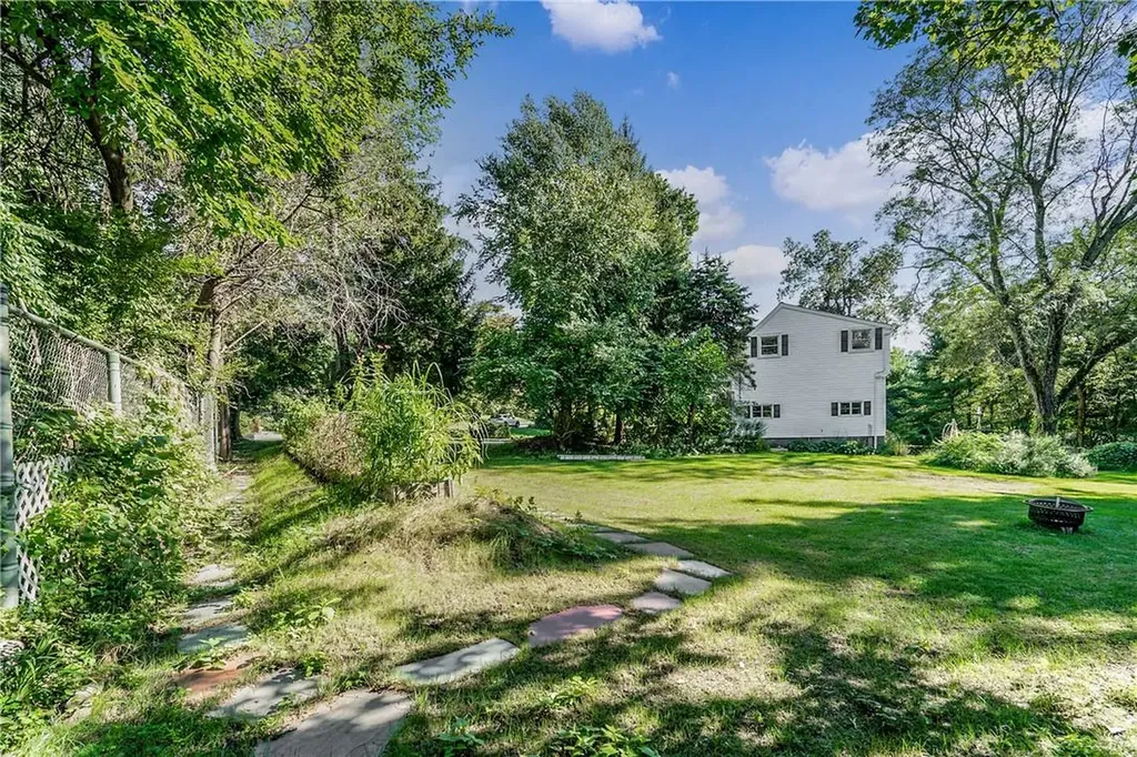 40 Taylor Road Valhalla NY 10595