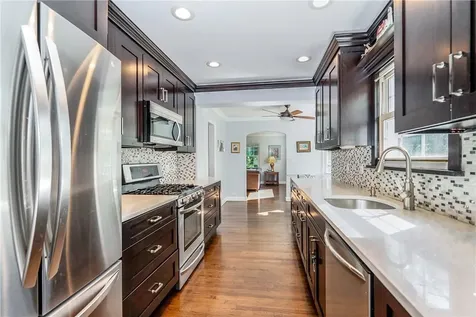40 Taylor Road Valhalla NY 10595