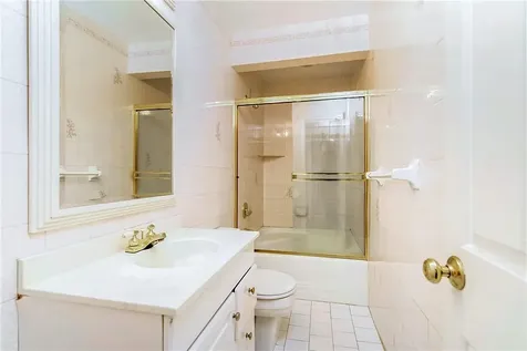 40 Taylor Road Valhalla NY 10595