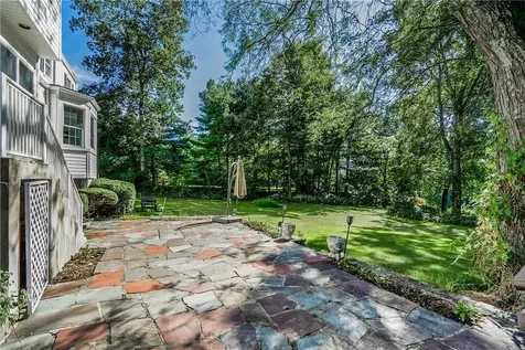 40 Taylor Road Valhalla NY 10595