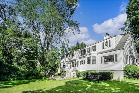 40 Taylor Road Valhalla NY 10595