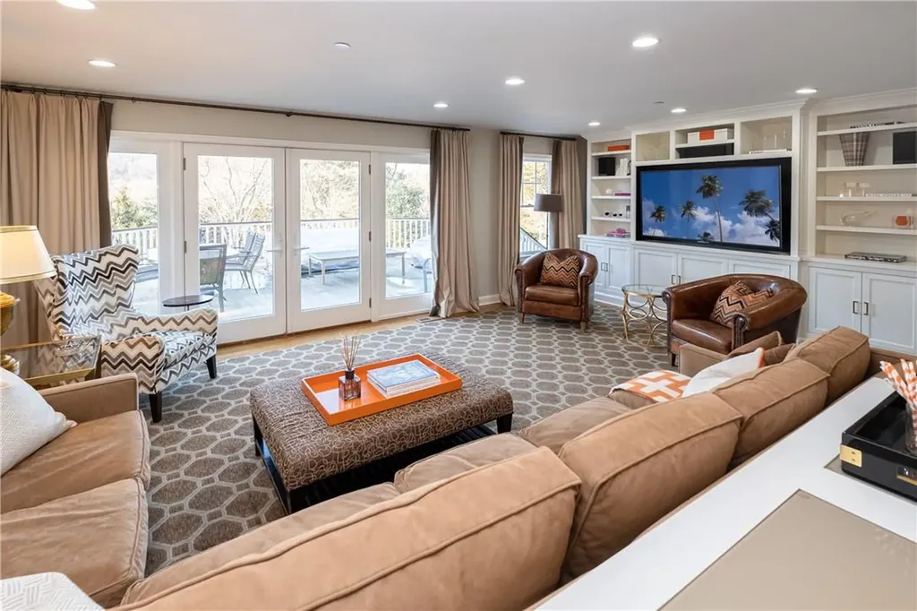 24 West Way Chappaqua NY 10514