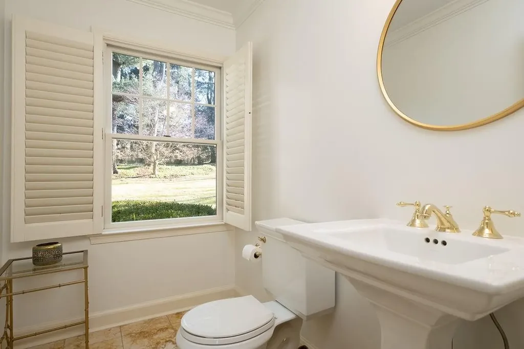 24 West Way Chappaqua NY 10514