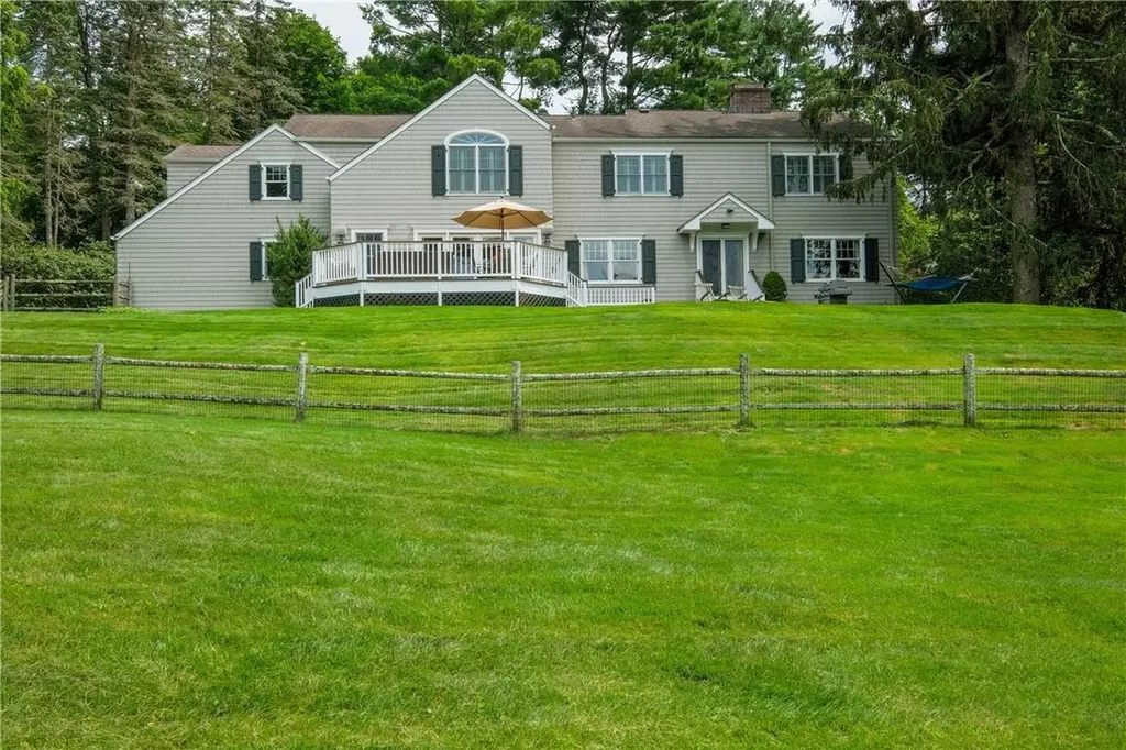 24 West Way Chappaqua NY 10514