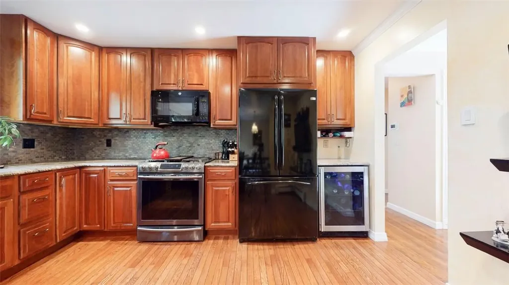 100 Ritchie Drive Yonkers NY 10705