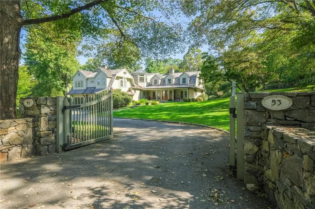 53 Old Roaring Brook Road Mount Kisco NY 10549