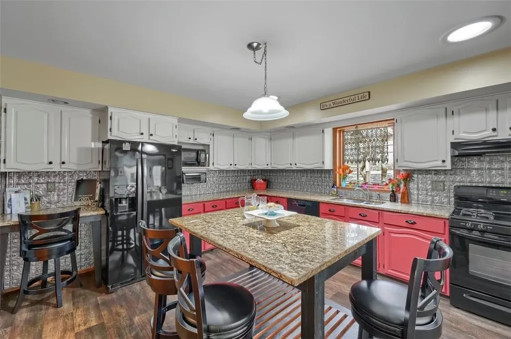 9 Warren Court Cornwall NY 12518