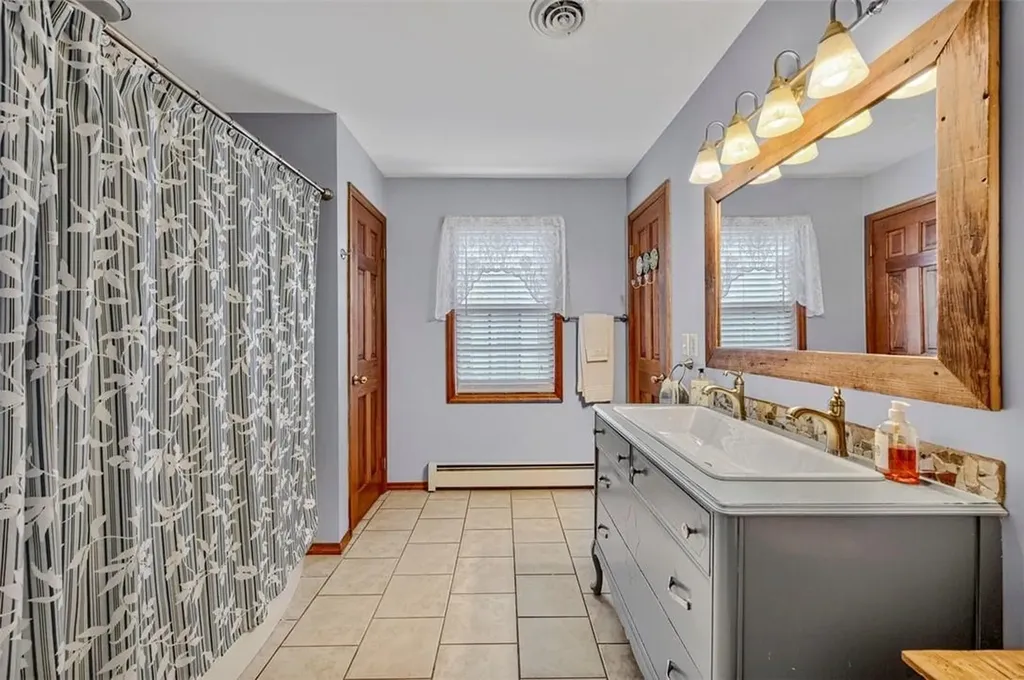 9 Warren Court Cornwall NY 12518