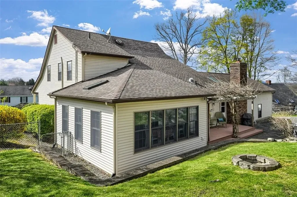 9 Warren Court Cornwall NY 12518