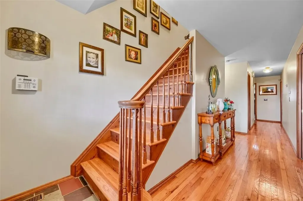 9 Warren Court Cornwall NY 12518