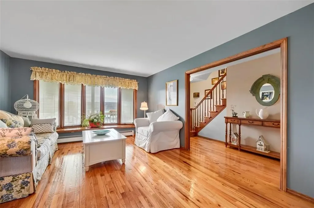 9 Warren Court Cornwall NY 12518