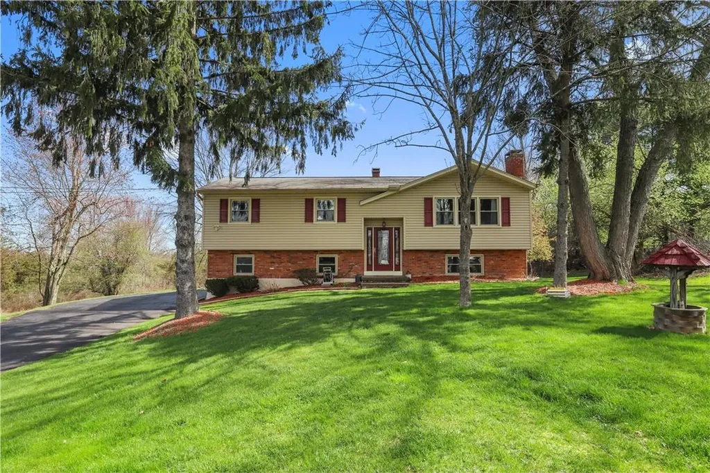 56 Hillview Drive Poughkeepsie NY 12603