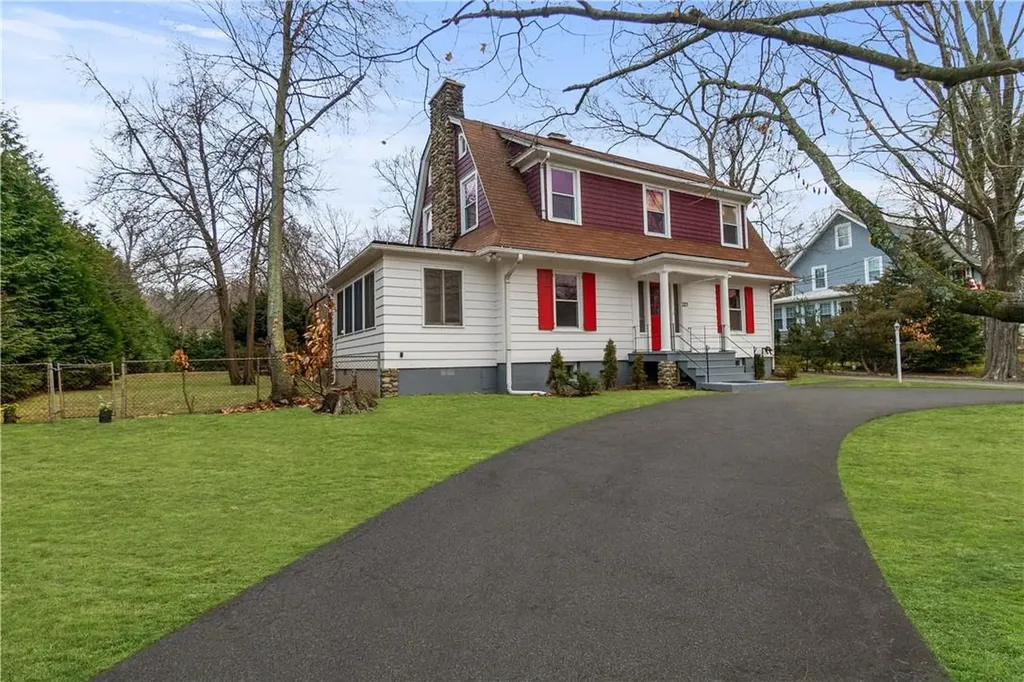 321 Columbus Avenue Valhalla NY 10595