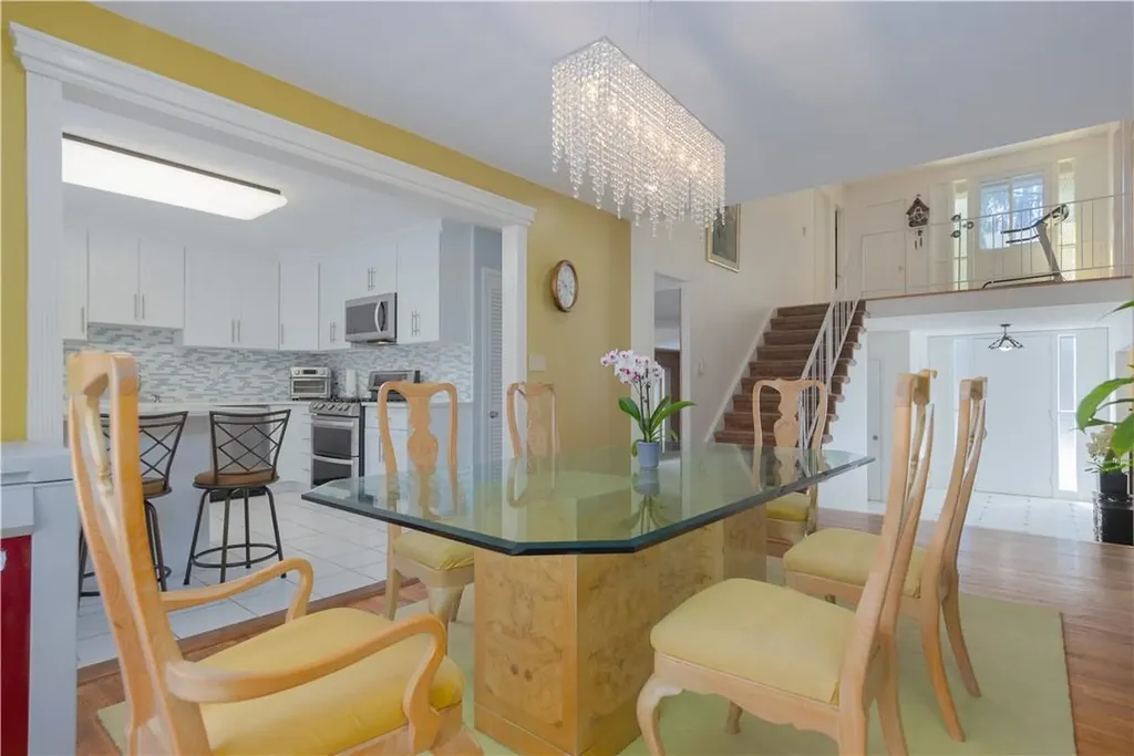 57 Tennyson Drive Nanuet NY 10954