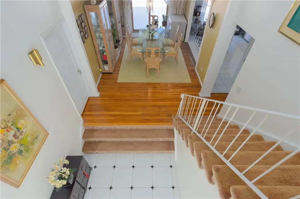 57 Tennyson Drive Nanuet NY 10954