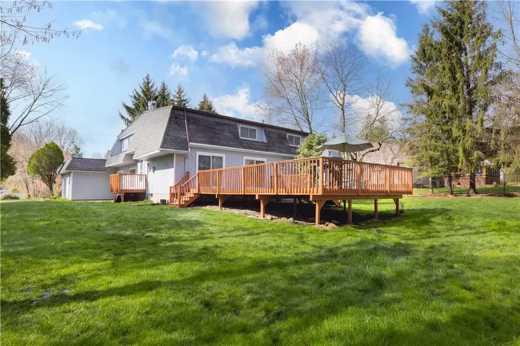 57 Tennyson Drive Nanuet NY 10954