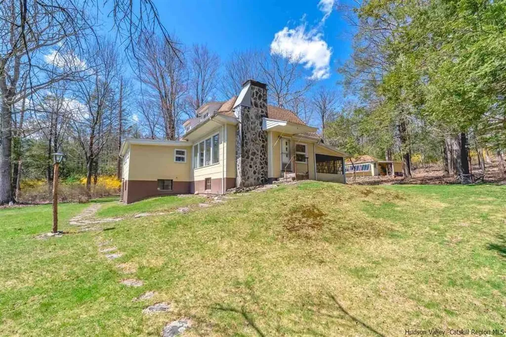 74 Black Road Shokan NY 12481