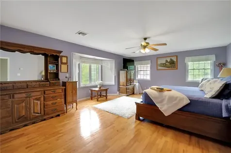 2 Hauser Terrace Tappan NY 10983