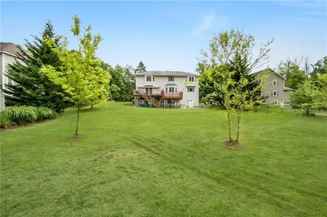 2 Hauser Terrace Tappan NY 10983