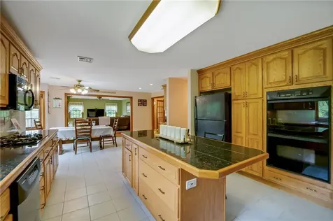 2 Hauser Terrace Tappan NY 10983
