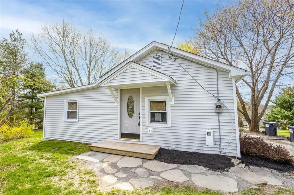 139 Wait Street Walden NY 12586