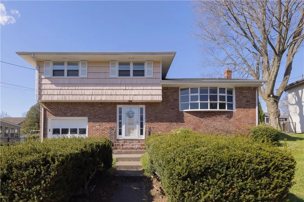 10 Parkside Drive Suffern NY 10901