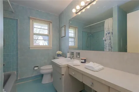 10 Parkside Drive Suffern NY 10901