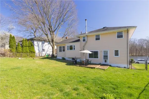 10 Parkside Drive Suffern NY 10901