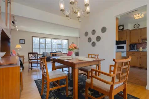 10 Parkside Drive Suffern NY 10901