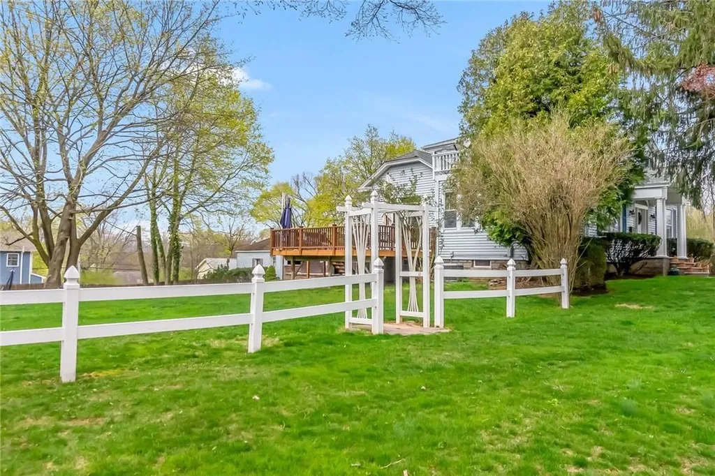 61 N Grant Avenue Congers NY 10920