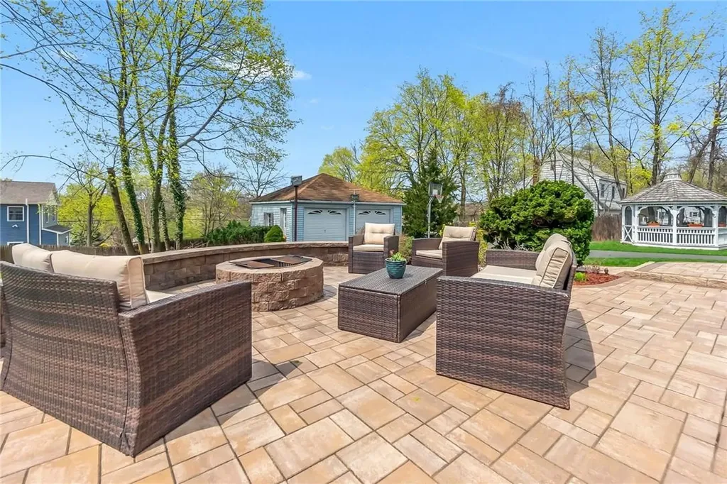 61 N Grant Avenue Congers NY 10920
