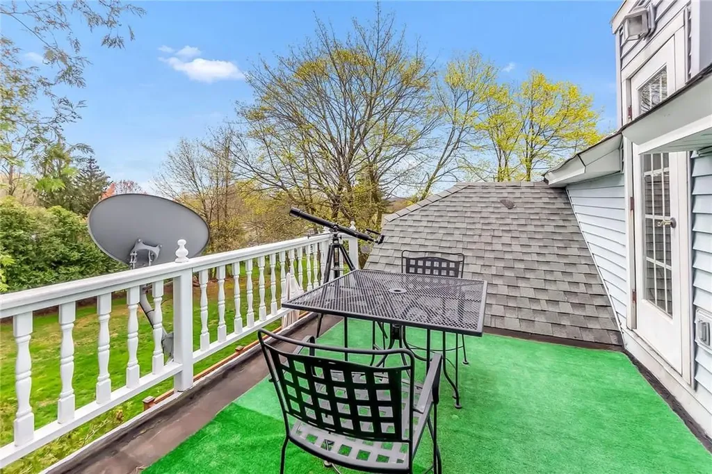 61 N Grant Avenue Congers NY 10920