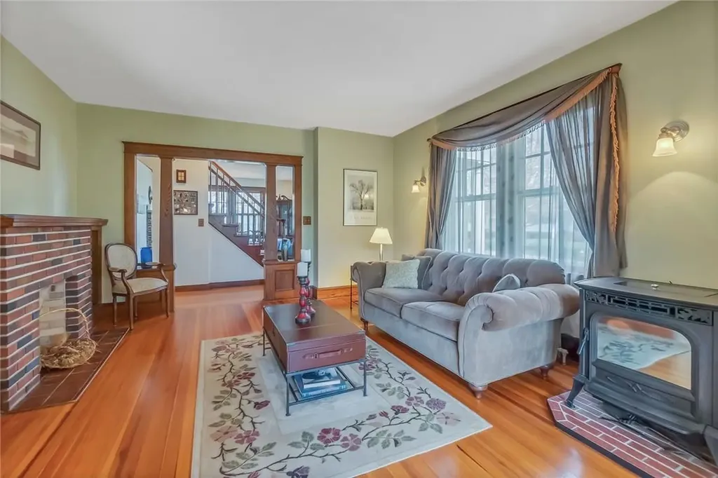 61 N Grant Avenue Congers NY 10920