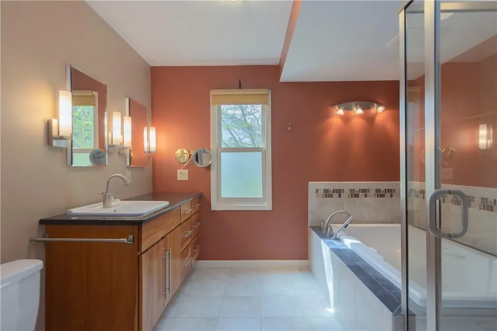 3 Jennifer Lane Hartsdale NY 10530