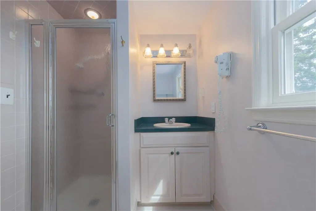 3 Jennifer Lane Hartsdale NY 10530