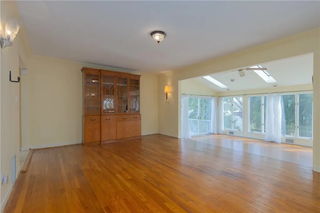 3 Jennifer Lane Hartsdale NY 10530
