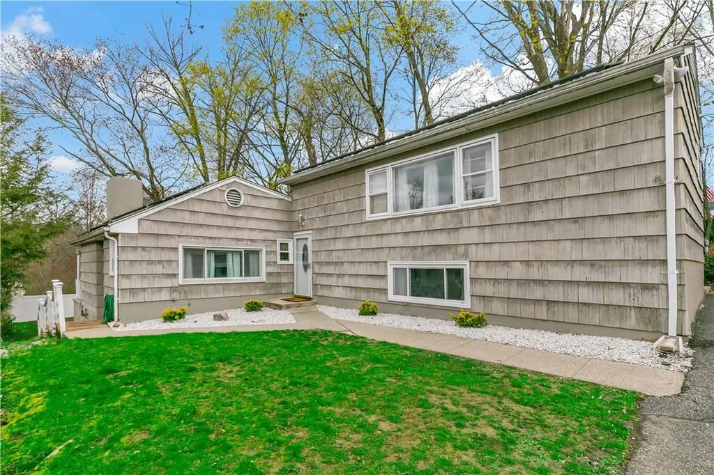 11 Fowler Avenue Ossining NY 10562