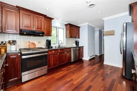 11 Virginia Street Valley Cottage NY 10989