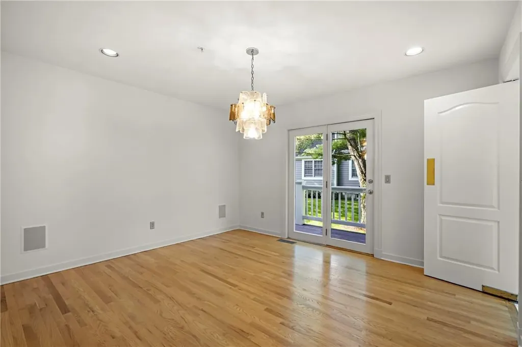 48 Wyndham Close White Plains NY 10605