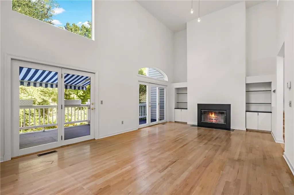 48 Wyndham Close White Plains NY 10605