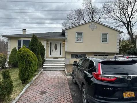 81 Parkview Road Elmsford NY 10523
