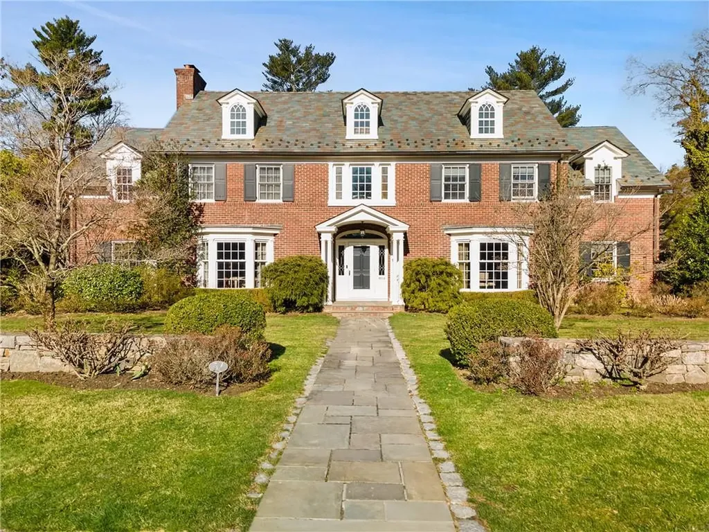 57 Church Lane Scarsdale NY 10583