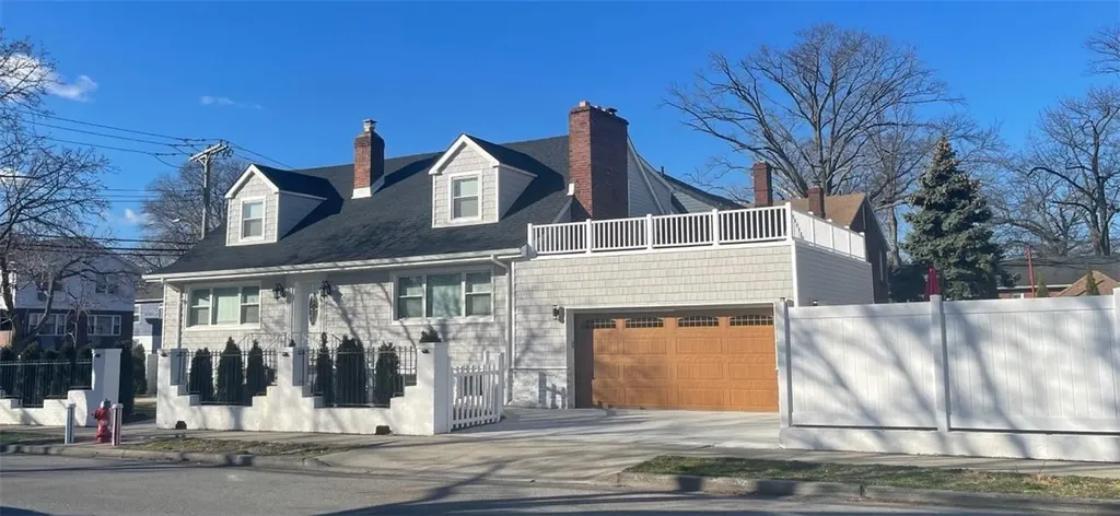 705 Wilcox Avenue Bronx NY 10465