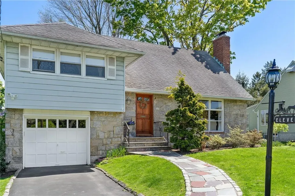11 Pasadena Road Bronxville NY 10708