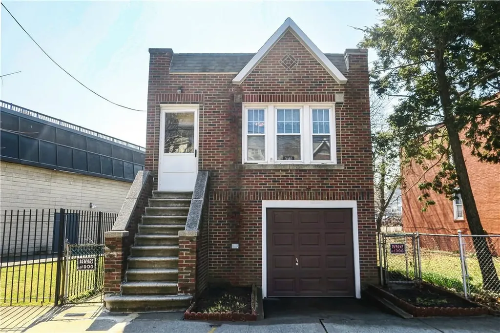 3140 Arnow Place Bronx NY 10461